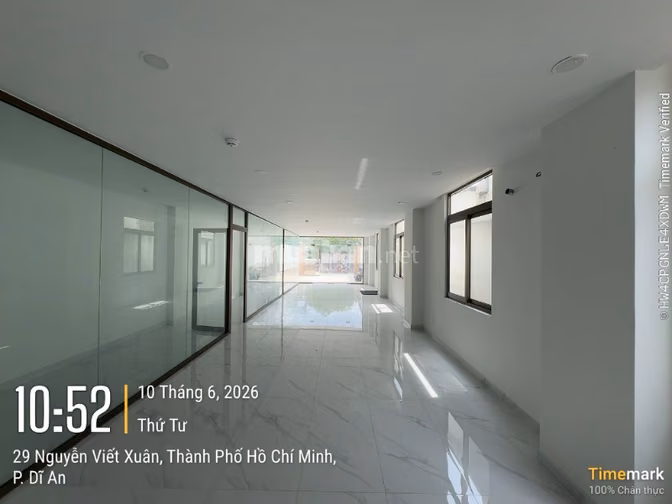 CHO THUÊ TÒA NHÀ VĂN PHÒNG 2 TẦNG CÓ THANG MÁY TẠI DĨ AN