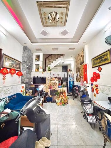Nhà đẹp đường hẻm Tân Kỳ Tân Quý 48m2, nhà 3 tầng, ngang 4, dài 12m.. 