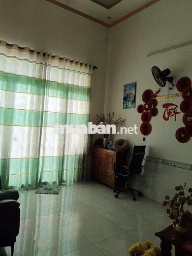 Cho thuê 1 trệt 1 lững 3PN gần chợ phường hóa an.