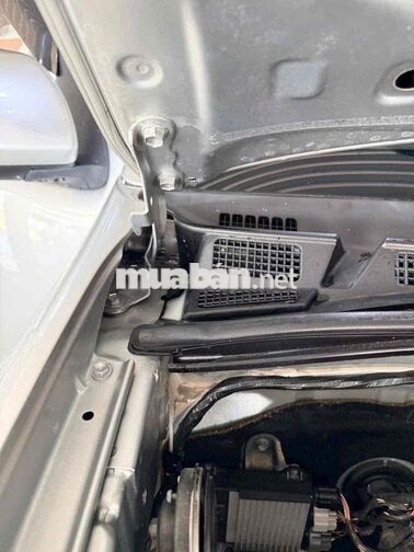 Toyota Fortuner 2014 Dầu Số sàn 160.000 km Bạc