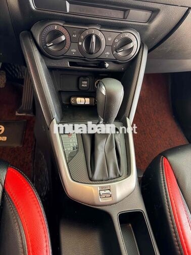 Mazda 2 Deluxe 2023 Đỏ 5 vạn chính chủ kí