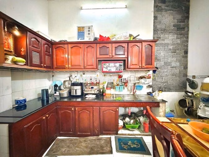 Nhà đẹp đường hẻm Tân Kỳ Tân Quý 48m2, nhà 3 tầng, ngang 4, dài 12m.. 