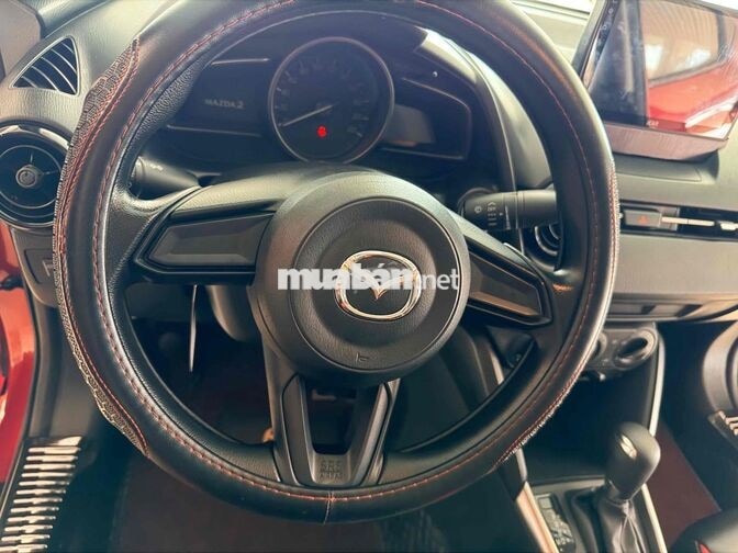 Mazda 2 Deluxe 2023 Đỏ 5 vạn chính chủ kí