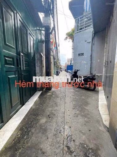 Cần bán nhà 284/28 Lê Văn Sỹ . DT: 4 x 25m, 2 tầng , hẻm thông 1 soẹt