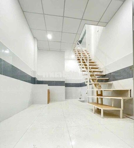 Nhà 1 lầu sổ Hồng Riêng ngay Ngã Tư Hương Lộ 2 Mã Lò