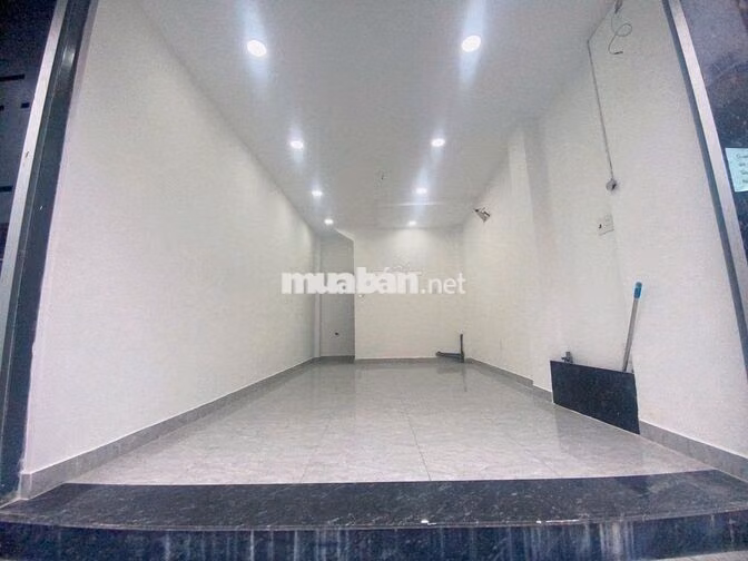 Cho thuê MBKD mặt tiền đường Ngô Quyền