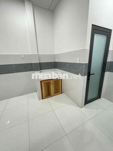 Nhà 1 lầu sổ Hồng Riêng ngay Ngã Tư Hương Lộ 2 Mã Lò