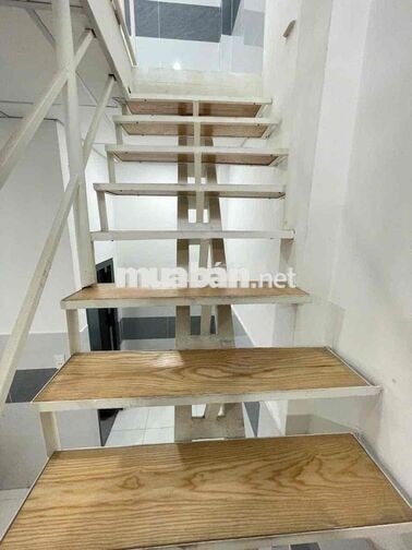Nhà 1 lầu sổ Hồng Riêng ngay Ngã Tư Hương Lộ 2 Mã Lò