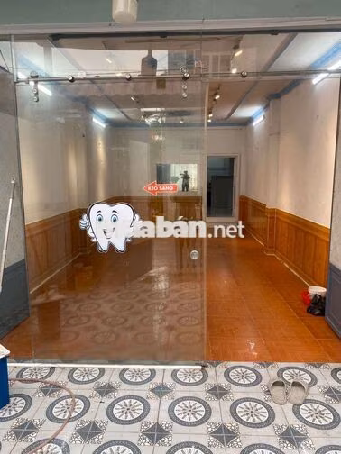NHÀ CHO THUÊ  : Mặt tiền đường C9, cách ngã tư Phạm Hùng - Q8