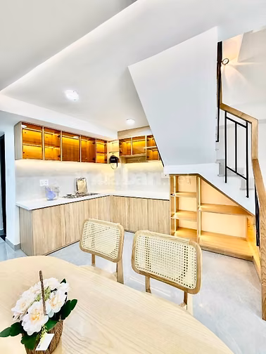 ⭐️Nhà 4 lầu tuyệt đẹp Cao cấp Mặt tiền đường Cô Giang, P1, Q.Phú Nhuận