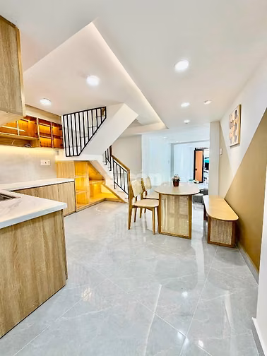 ⭐️Nhà 4 lầu tuyệt đẹp Cao cấp Mặt tiền đường Cô Giang, P1, Q.Phú Nhuận