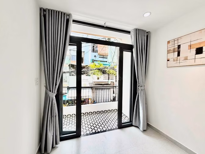 ⭐️Nhà 4 lầu tuyệt đẹp Cao cấp Mặt tiền đường Cô Giang, P1, Q.Phú Nhuận