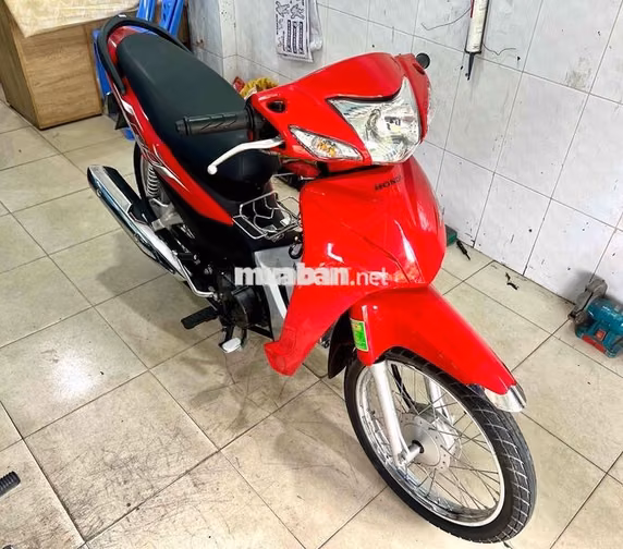 wave@ 12-2002 chủ ít đi còn quá mới !