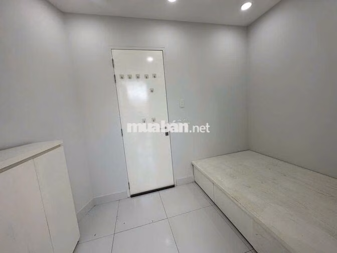 CHO THUÊ NHÀ NGUYỄN TRỌNG TUYỂN QPN - 4 TẦNG, 3PN, GIÁ 13TR