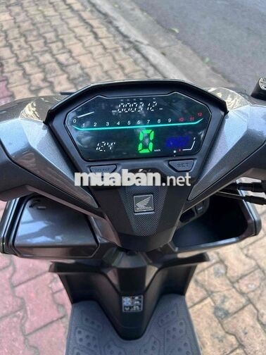 Honda Vario 2026 Xám 300km