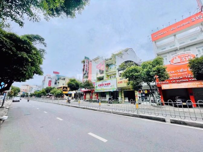 Cho Thu Tòa Nhà 187 Nguyễn Sơn , Quận Tân Phú – 4 Tầng +Thang Máy 