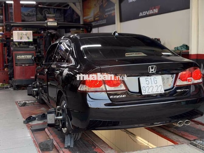 Honda Civic 1.8MT 2010 Đen 190.000 km