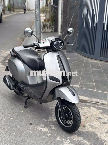 Piaggio Vespa 50cc 2024 Đk 2024 bs67 chính chủ