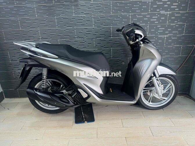 Honda SH160 2025 Xám Lamborghini 5.000 km