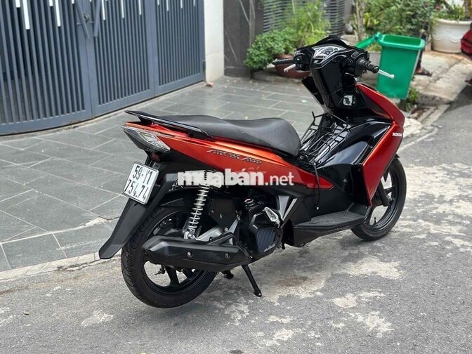 Honda Air Blade 125 Đk 2015 BSTP giấy tờ đầy đủ