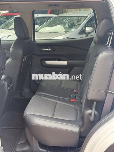 Mitsubishi Destinator Premium 2026 Trắng 8.000 Km