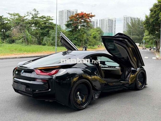 BMW i8 2015 Plug-in Hybrid Đen