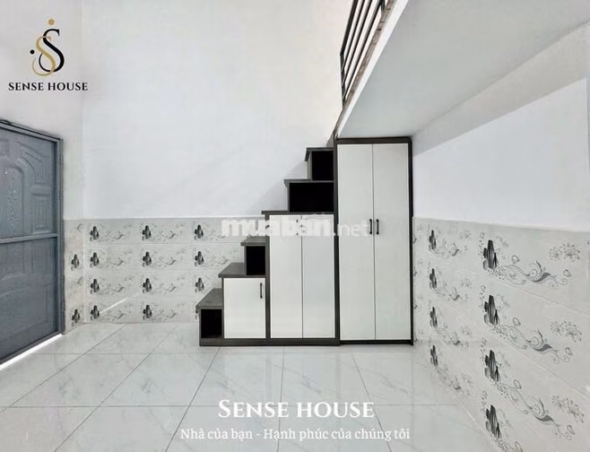 Khai Trương Nhà Mới Cửa Sổ Trời Chỉ 3tr5 | Đầm Sen - ĐH Hồng Bàng 