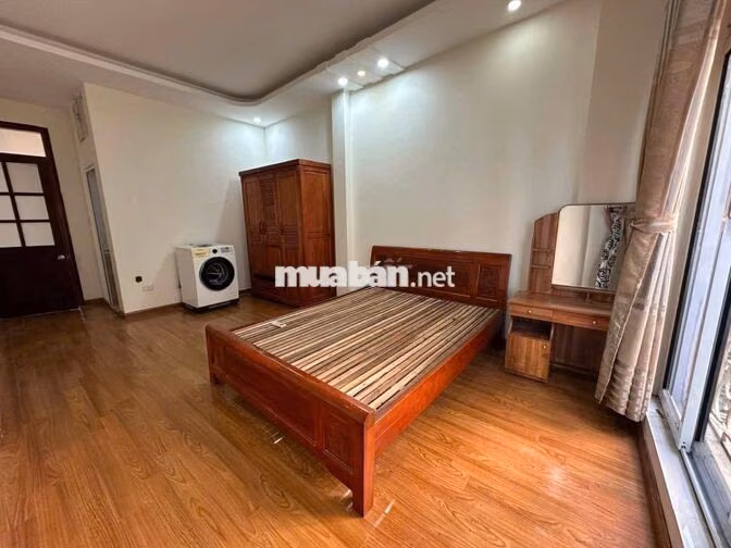 Cho thuê nhà Nguyễn Chí Thanh 40m2 - 3 ngủ đủ đồ - gần oto chỉ 13,5tr