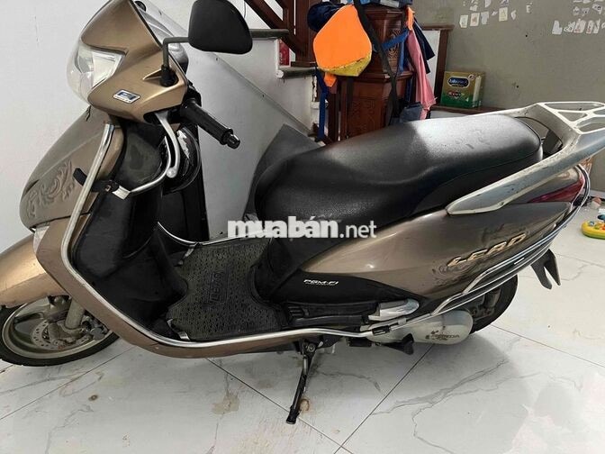 Honda Lead 110cc Fi 2013 Vàng đồng