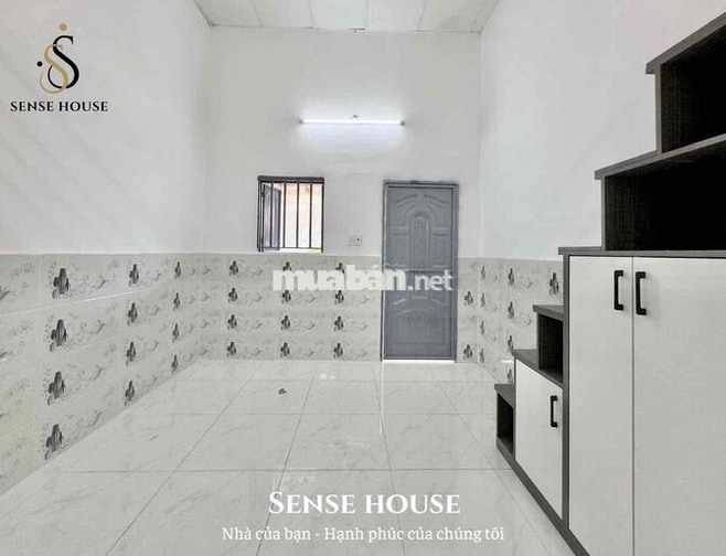 Khai Trương Nhà Mới Cửa Sổ Trời Chỉ 3tr5 | Đầm Sen - ĐH Hồng Bàng