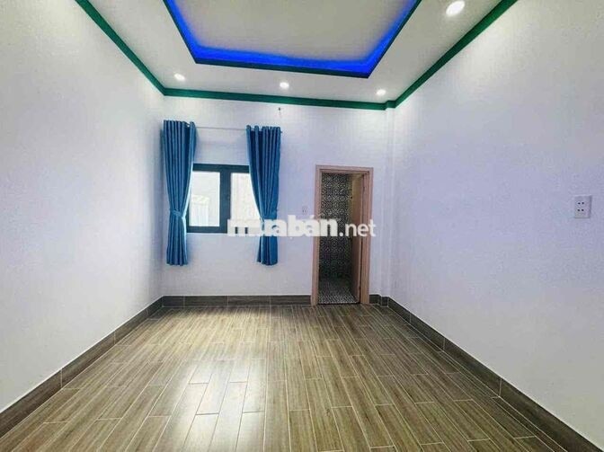 Nhà vị trí trung tâm ngã 3 Mỹ Hạnh cách Vinhomes SG Park 10p