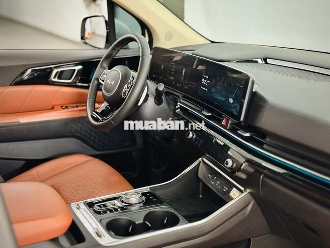 Kia Carnival 2.2D Signature 2024 Trắng 30000 km