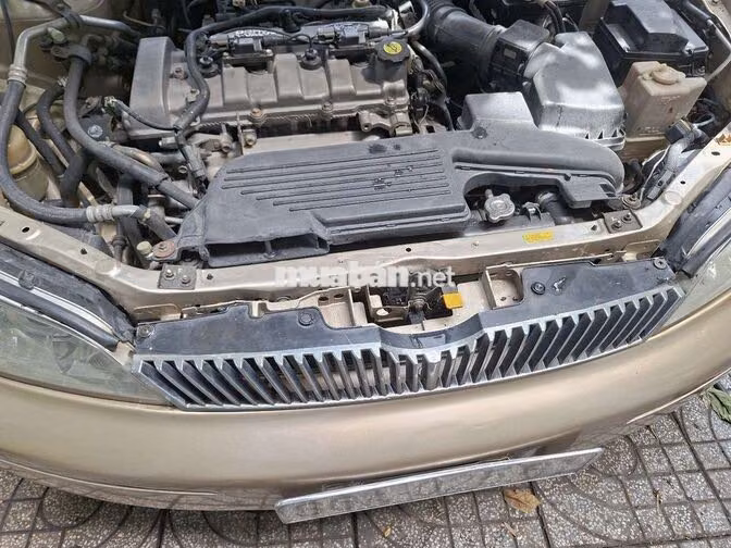 Ford Laser 1.8 Số sàn Vàng cát