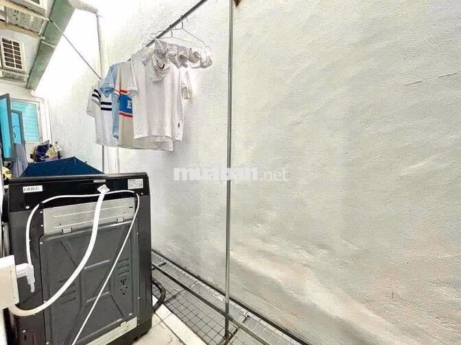 Nhà nguyên căn cho thuê ngay Tân Bình sát quận 10