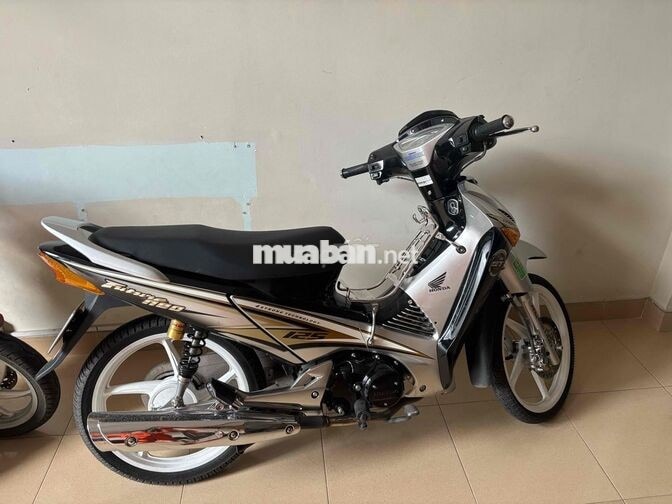 Honda Future 2006