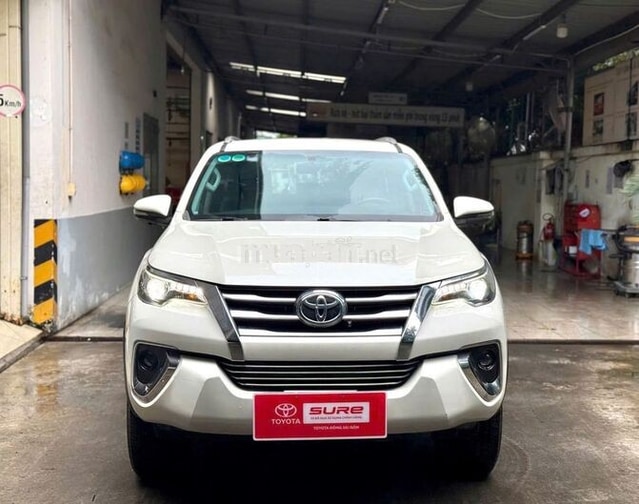 Fortuner 2018 Dầu AT - 2 Cầu Trắng - 62.000km