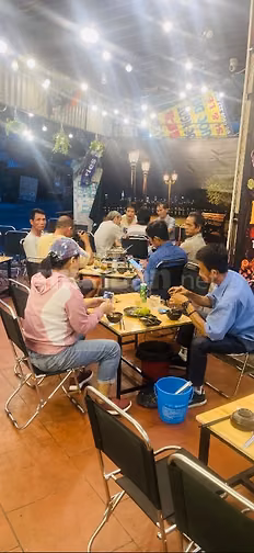 SANG NHƯỢNG QUÁN NHẬU KHU TÂY THẠNH , TÂN PHÚ – MÔ HÌNH ĐANG HOẠT ĐỘNG