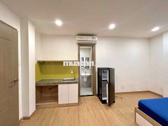 Phòng studio cửa sổ 30m2 full ngay Nguyễn Hữu Cảnh Bình Thạnh
