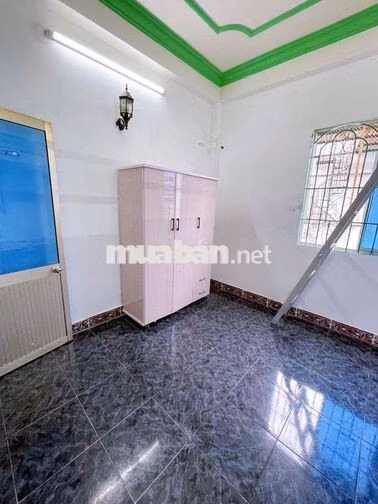 Gần Đh Mở  Gần Công viên Phú Lâm- Phòng 2 cửa sổ trời thoáng
