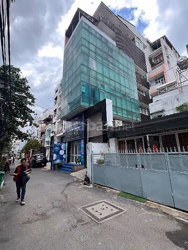 ⭐️Bán toà nhà 7 tầng DTS:1400m Văn phòng hẻm nhựa 7m Bùi Đình Tuý, P24