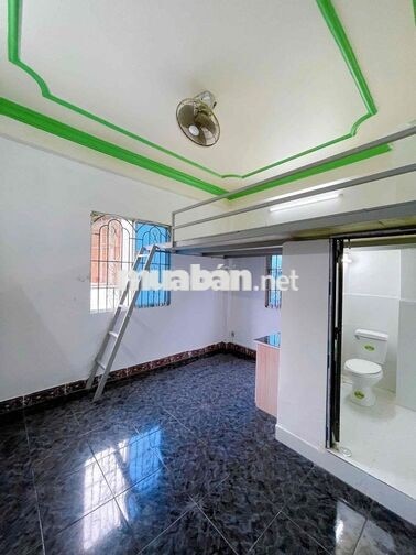 Gần Đh Mở  Gần Công viên Phú Lâm- Phòng 2 cửa sổ trời thoáng