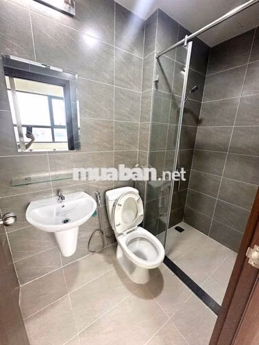 Chính chủ bán Green River quận 8 Dt70m2/ 2PN 2WC giá 2tỷ990 nhà mới