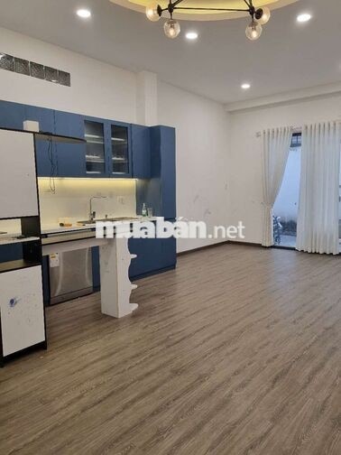 cho thuê nhà mặt tiền hẻm 2056