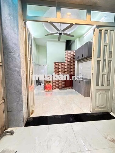 Rẻ Quá. Nhà 2Máy Lạnh 3x7m 2Lầu ST (2PN 2WC) Hẻm 3Gác. TÂN HOÀ ĐÔNG