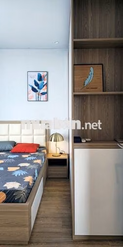 Cho thuê căn hộ VIP tầng cao, 2PN, căn góc view trực diện biển