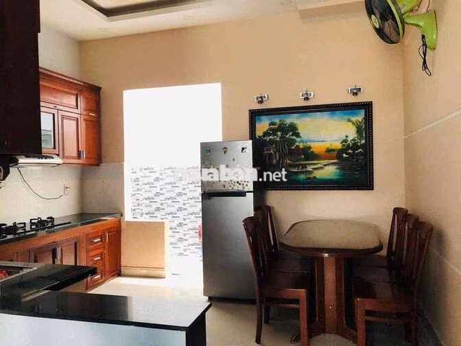NHÀ FULL NỘI THẤT 2PN NGAY CHỢ CẦU ĐỒNG HẺM XE HƠI