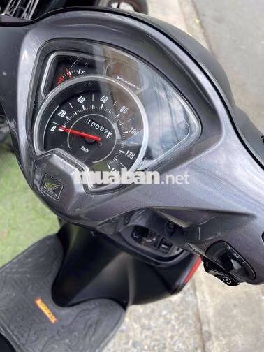 Honda Vision 2019 Xám Tự động