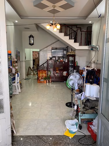 Cần bán căn nhà 1 trệt 1 lầu ở Long Trạch Gần KCN Cầu Tràm