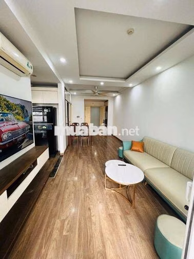 Cần bán gấp căn hộ 2 phòng ngủ 68m2 tại chung cư 349 Vũ Tông Phan
