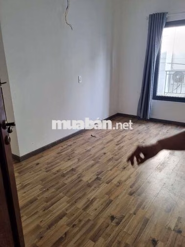 cho thuê nhà mặt tiền hẻm 2056